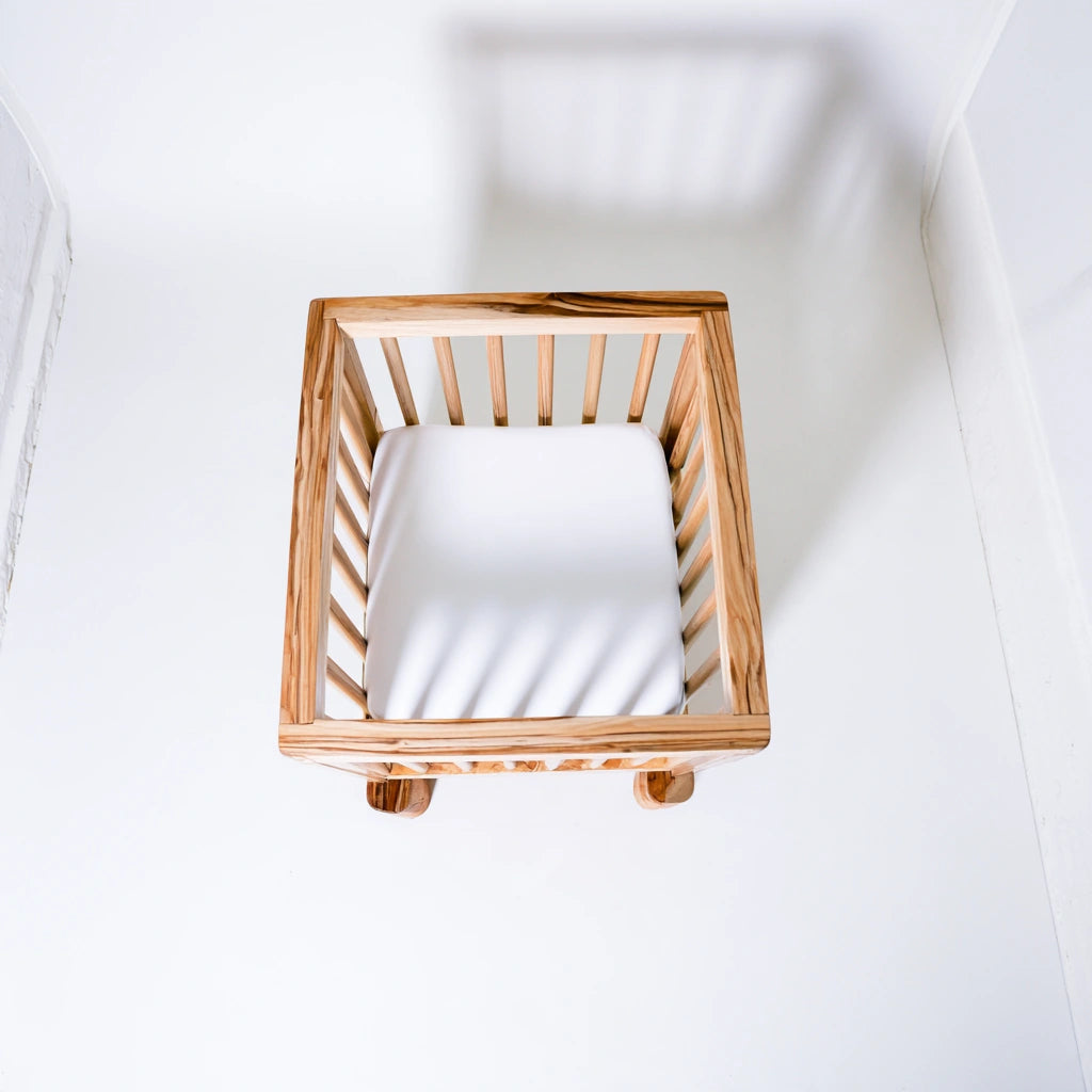 Babybed van hout, kleur wit